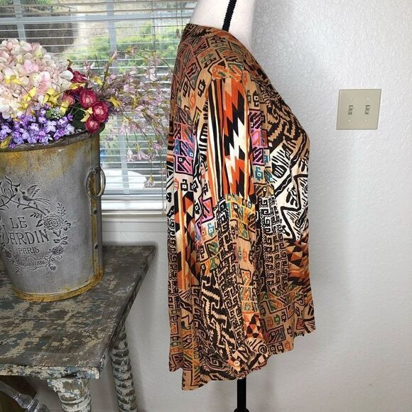 NEW Tolani Collection Aztec Design Three Quarter Sleeve Top NWT - Picture 4 of 15